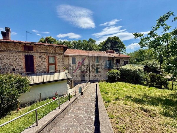 appartamento in vendita ad Abbadia San Salvatore in zona Zaccaria