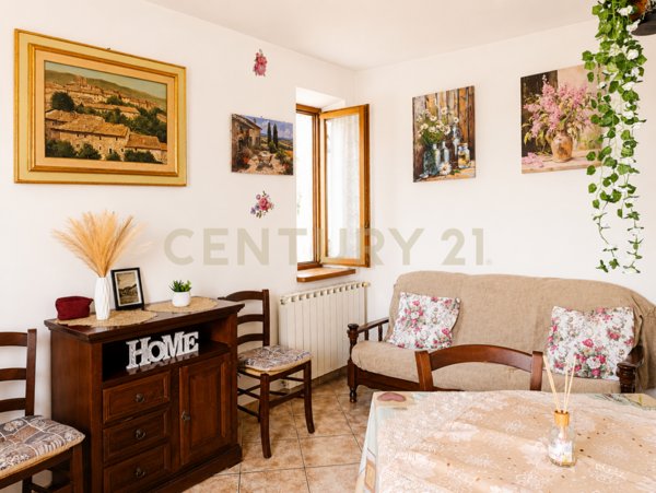 appartamento in vendita ad Abbadia San Salvatore