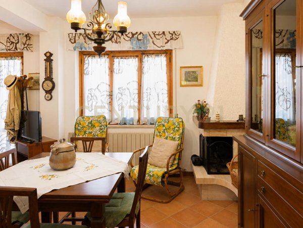 casa indipendente in vendita ad Abbadia San Salvatore