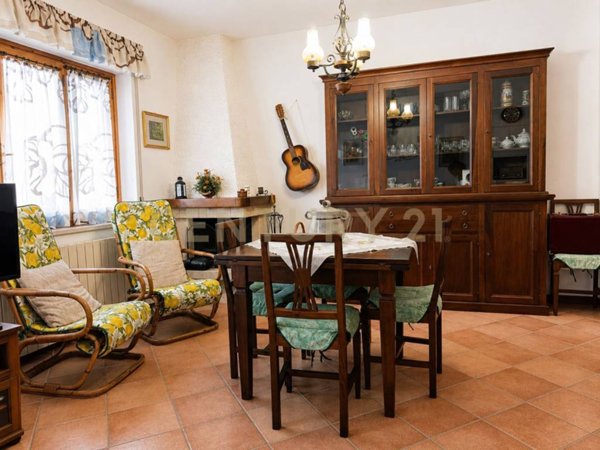 appartamento in vendita ad Abbadia San Salvatore