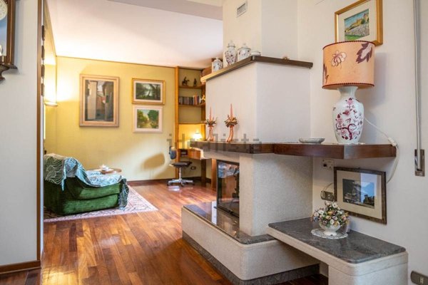 appartamento in vendita ad Abbadia San Salvatore in zona Zaccaria