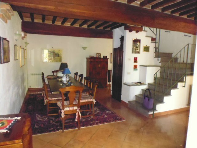 casa indipendente in vendita ad Asciano
