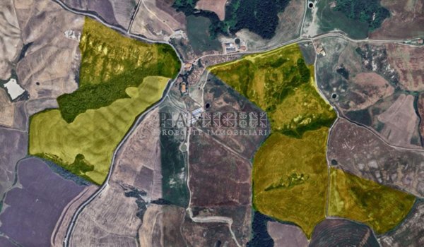 locale di sgombero in vendita ad Asciano