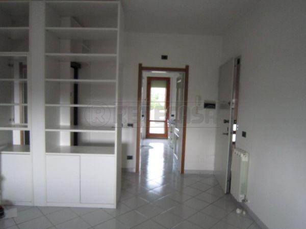 appartamento in vendita ad Asciano in zona Arbia