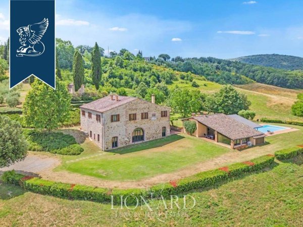 casa indipendente in vendita ad Asciano