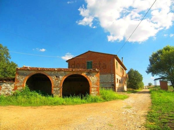 appartamento in vendita ad Asciano