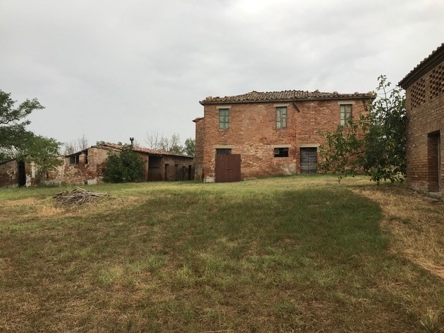 casa indipendente in vendita ad Asciano