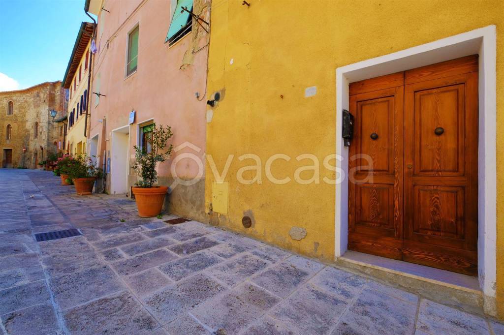 appartamento in vendita ad Asciano