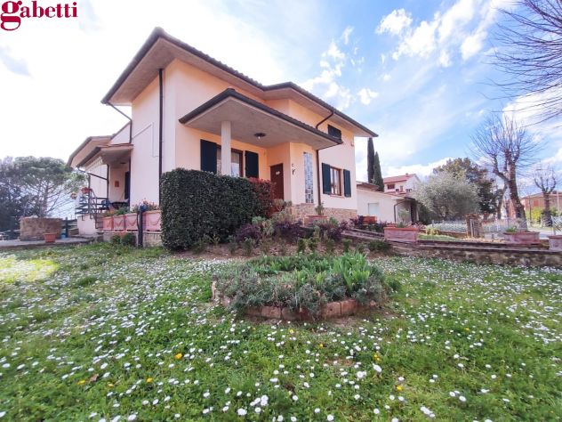 casa indipendente in vendita ad Asciano