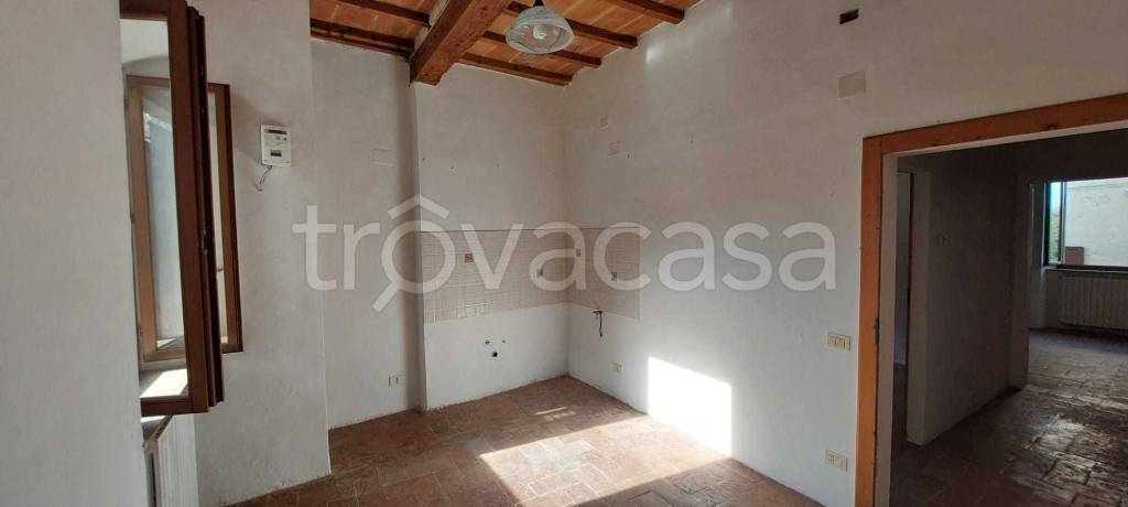 appartamento in vendita ad Asciano