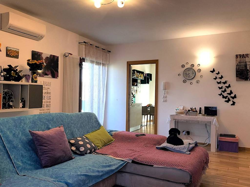 appartamento in vendita ad Asciano in zona Arbia