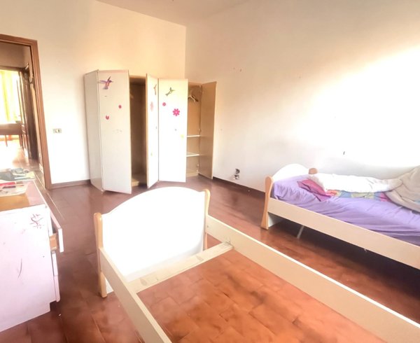 appartamento in vendita ad Asciano in zona Arbia