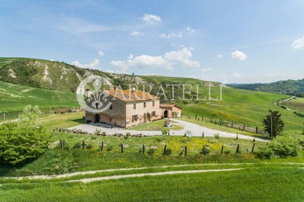 casa indipendente in vendita ad Asciano