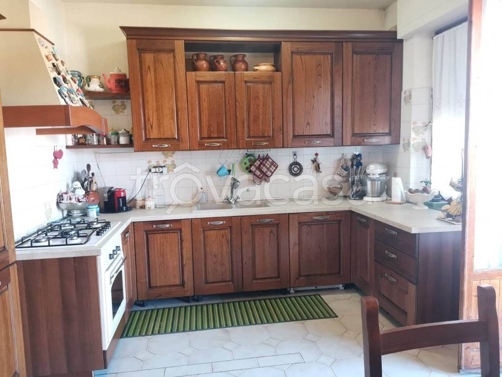 appartamento in vendita ad Asciano