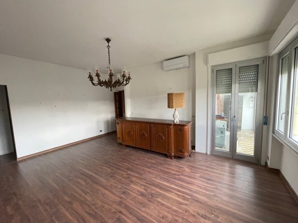 appartamento in vendita ad Asciano in zona Arbia
