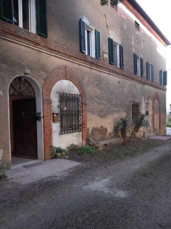 casa indipendente in vendita ad Asciano