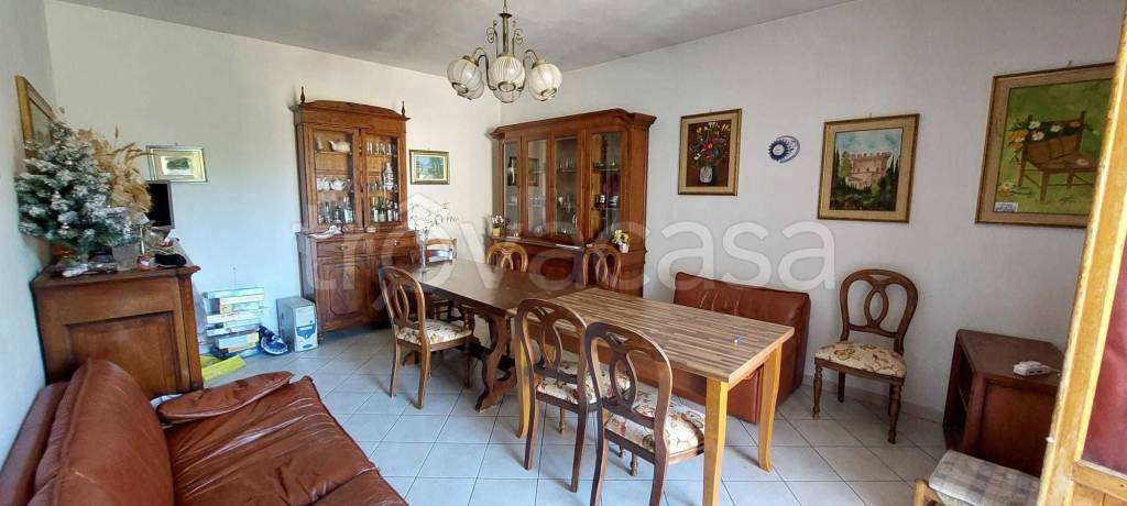 appartamento in vendita ad Asciano