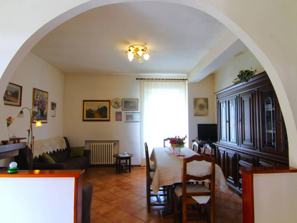 appartamento in vendita ad Asciano