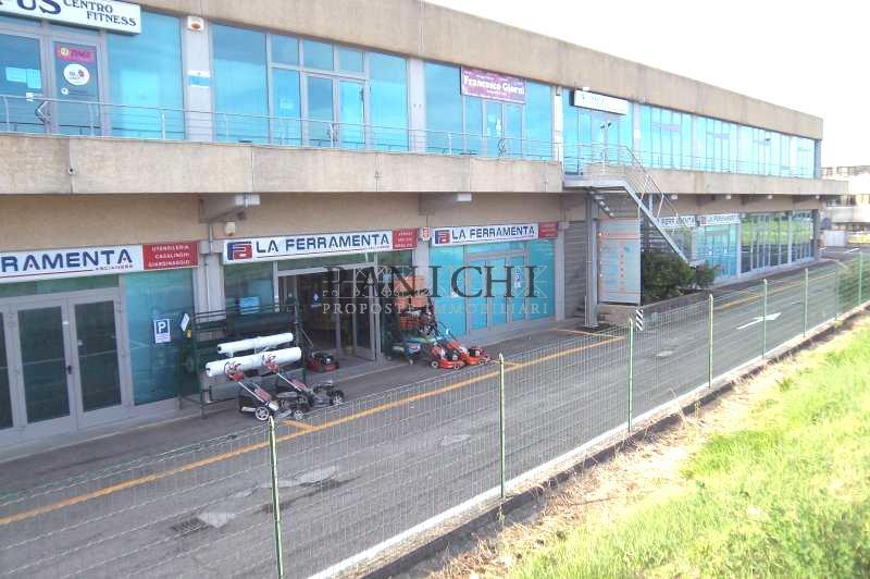locale di sgombero in vendita ad Asciano