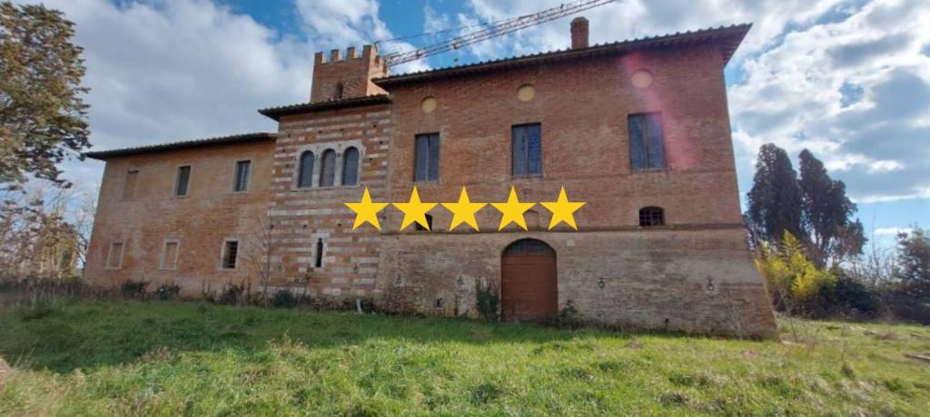 villa in vendita ad Asciano