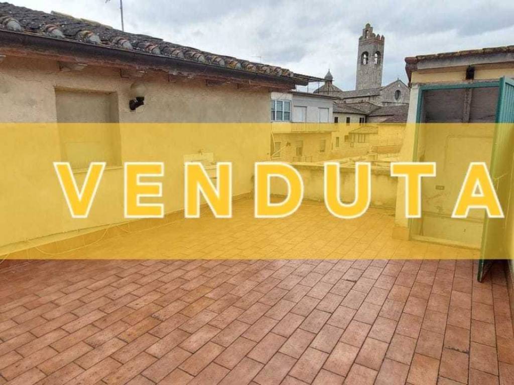 appartamento in vendita ad Asciano