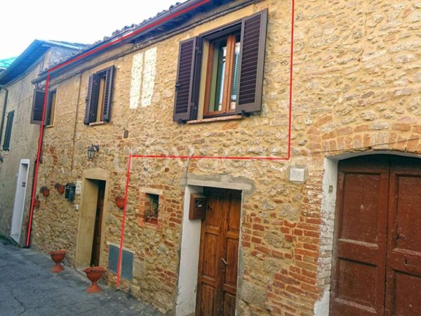 appartamento in vendita ad Asciano