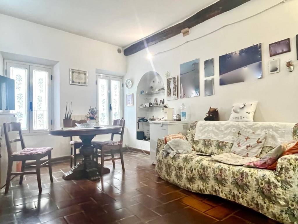 appartamento in vendita ad Asciano