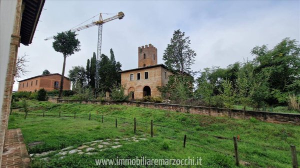 casa indipendente in vendita ad Asciano