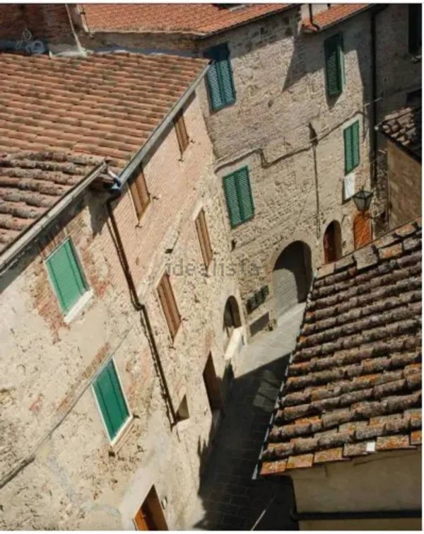 appartamento in vendita ad Asciano