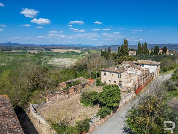 casa indipendente in vendita ad Asciano