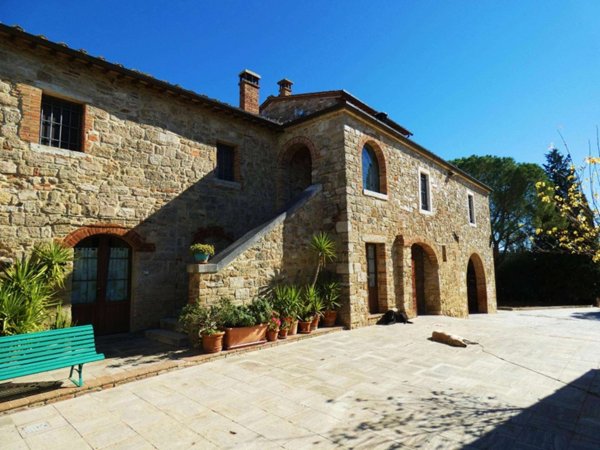 casa indipendente in vendita ad Asciano