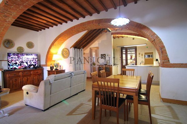 casa indipendente in vendita ad Asciano