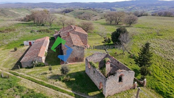 casa indipendente in vendita ad Asciano