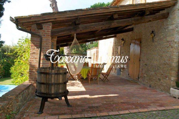 casa indipendente in vendita ad Asciano