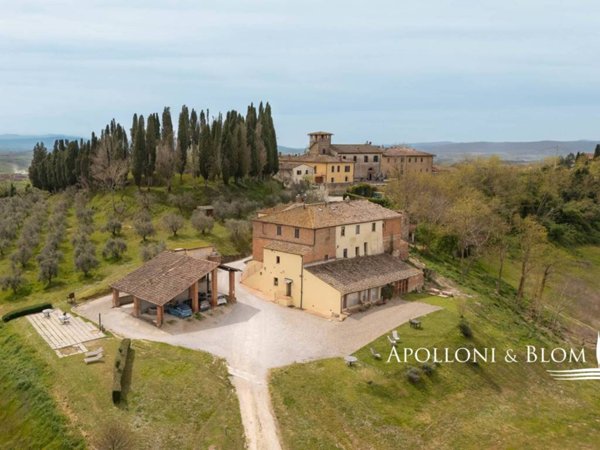 casa indipendente in vendita ad Asciano