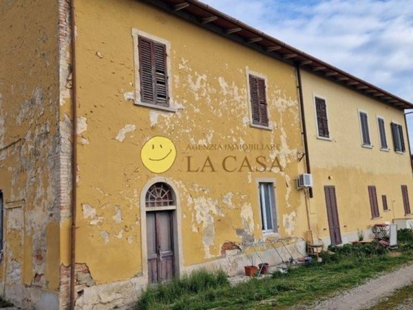appartamento in vendita ad Asciano