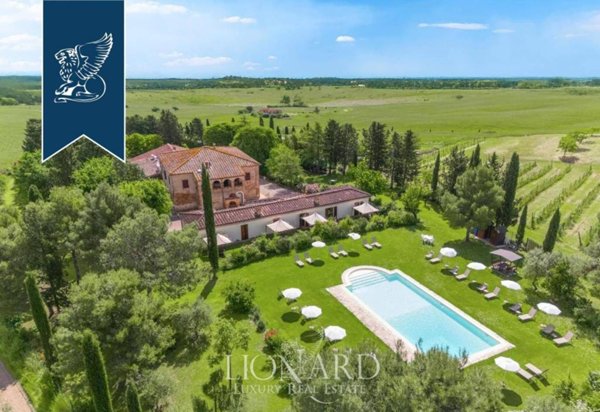 casa indipendente in vendita ad Asciano