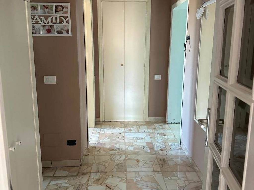 casa indipendente in vendita ad Asciano in zona Arbia