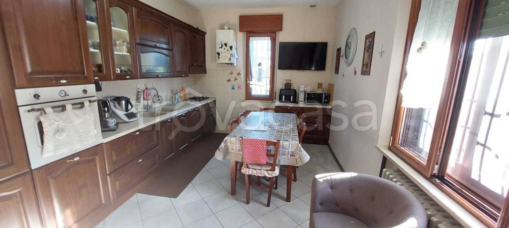 appartamento in vendita ad Asciano