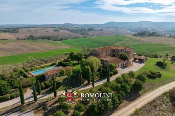 casa indipendente in vendita ad Asciano
