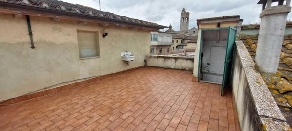 appartamento in vendita ad Asciano