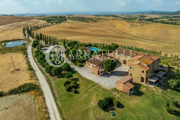 casale in vendita ad Asciano