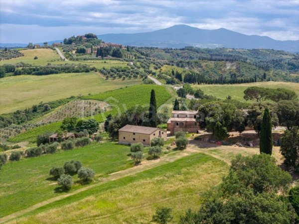 casa indipendente in vendita ad Asciano