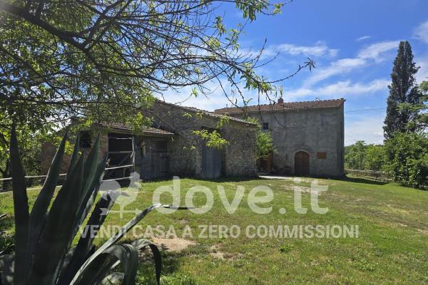 casa indipendente in vendita ad Asciano