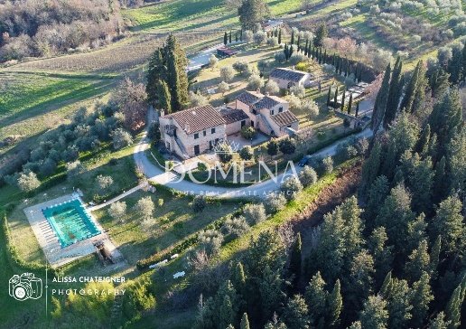 casa indipendente in vendita ad Asciano in zona Chiusure