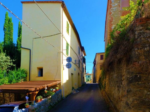 appartamento in vendita ad Asciano