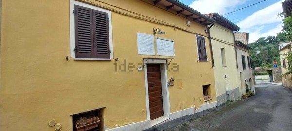appartamento in vendita ad Asciano