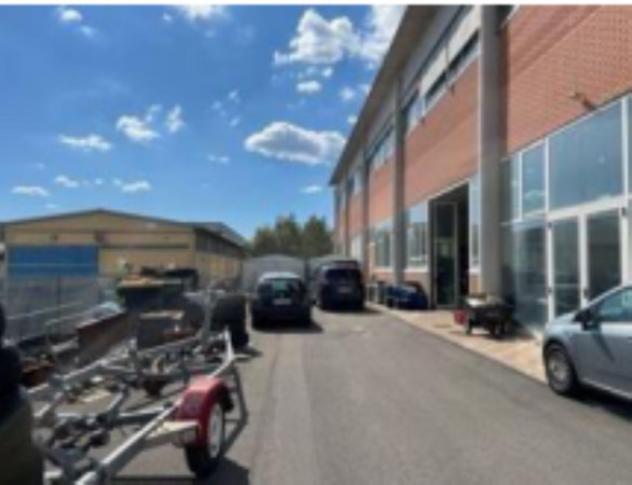 ufficio in vendita ad Asciano