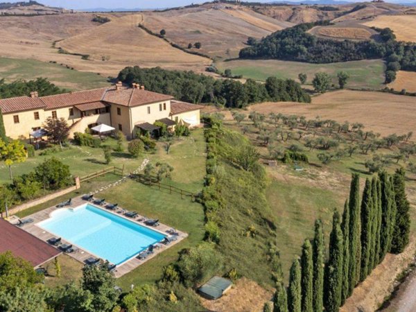 casa indipendente in vendita ad Asciano