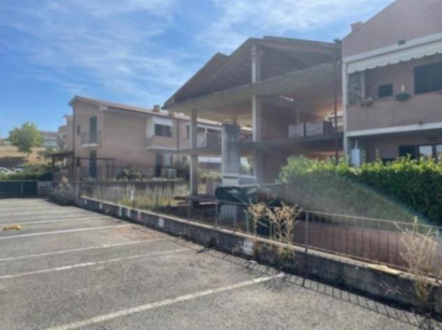 appartamento in vendita ad Asciano in zona Arbia